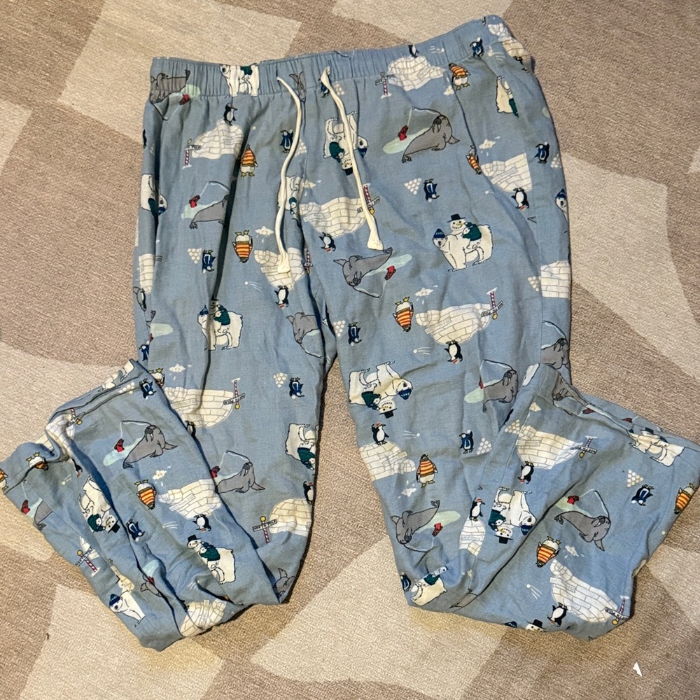 Old Navy Men’s Polar Bear Pattern Pajama Pants Size M